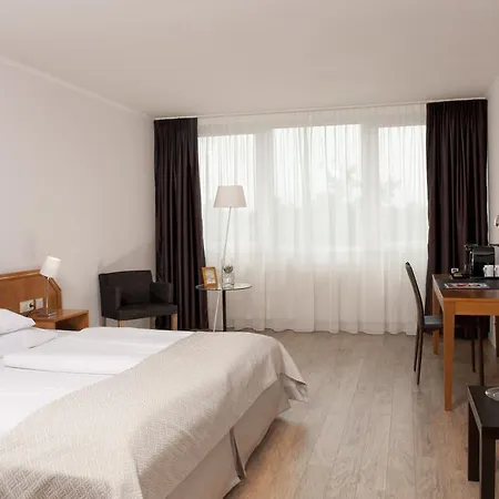 Wyndham Atrium Otel 4*